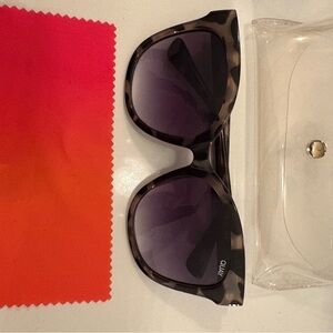 Quay Tortoise Sunglasses “It’s My Way”